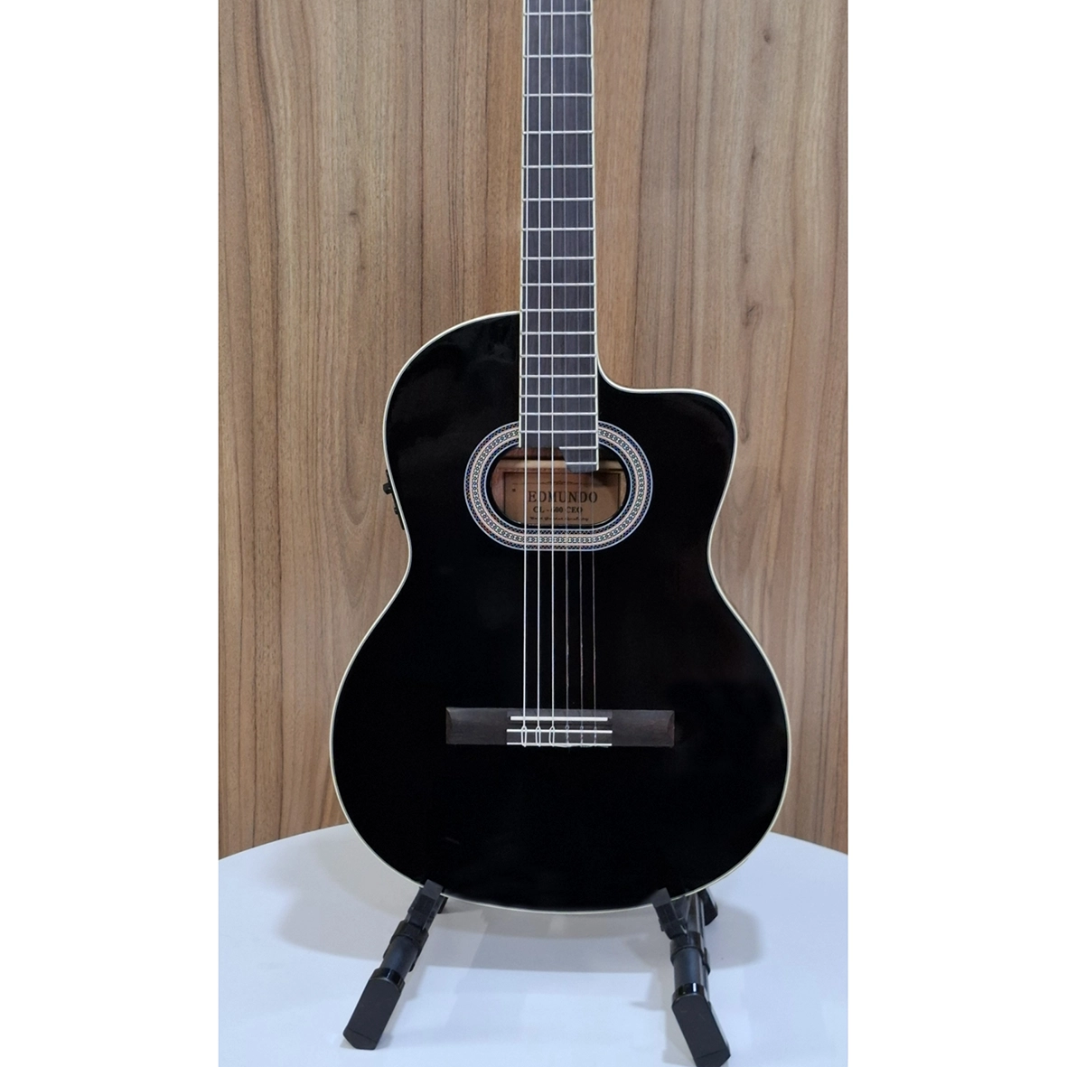 گیتار کلاسیک ادموندو مدل CL600 Thin Body EQ با پیکاپ Fishman – ساخت اندونزی رنگ مشکی