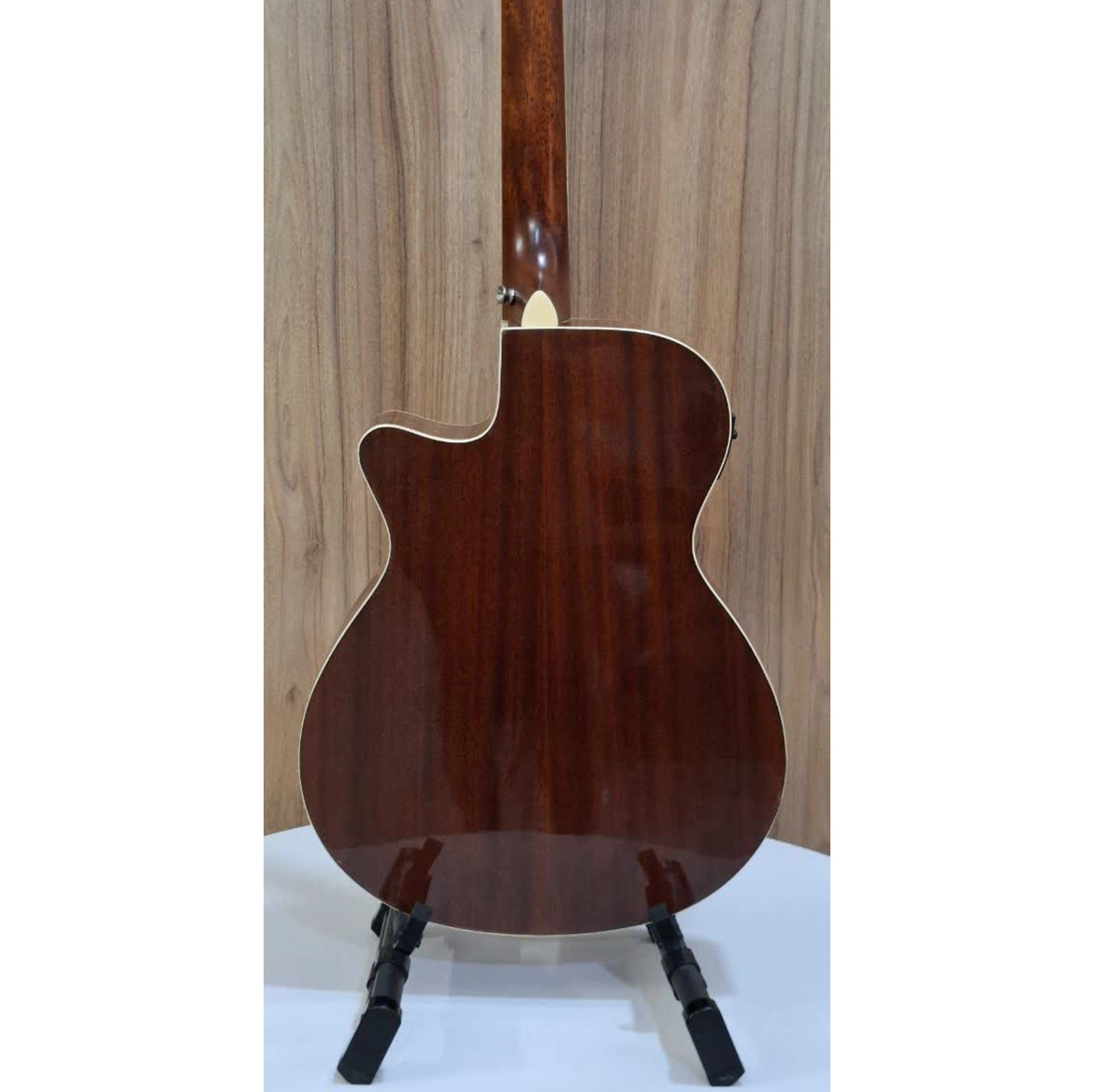 نمای پشت گیتار آکوستیک الکتریک Ibanez AEG8E NT